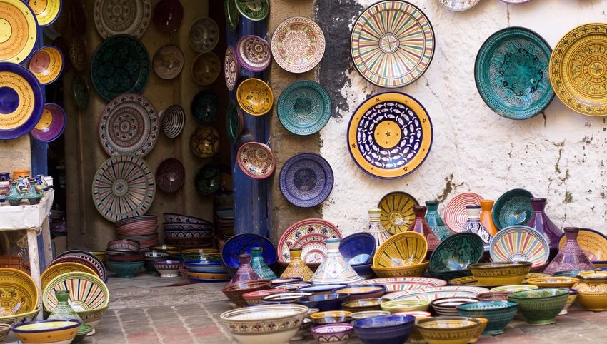 moroccan plates on display in street for purchase