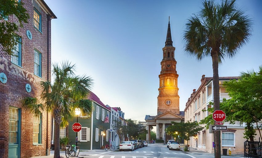 Charleston, South Carolina in the evening