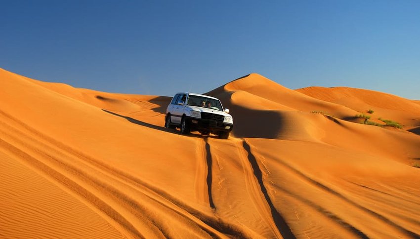 Drive by dunes. Sultanate of Oman. Arabian Peninsula