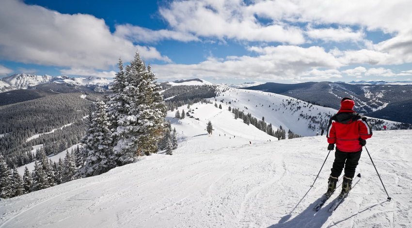 7 Best Ski Resorts in the U.S.