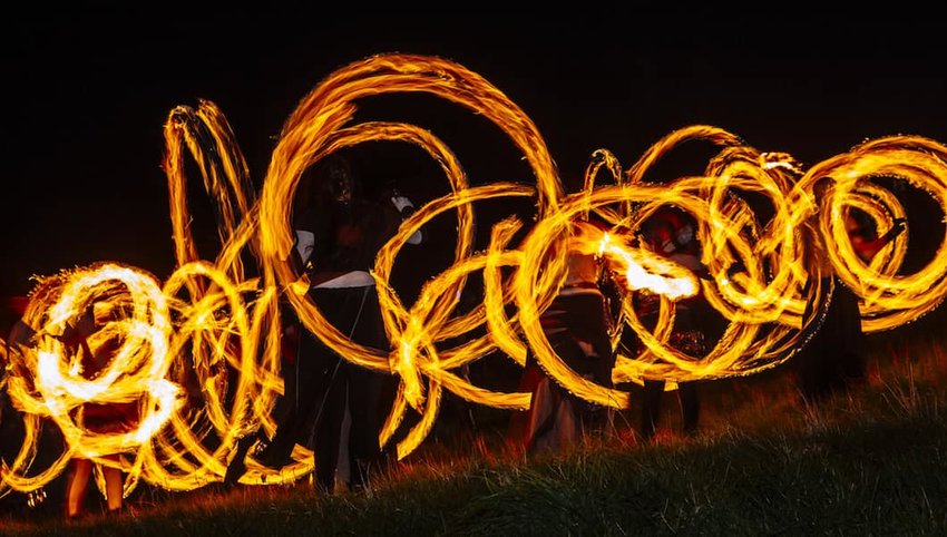 Fire-dancers-in-Scotland