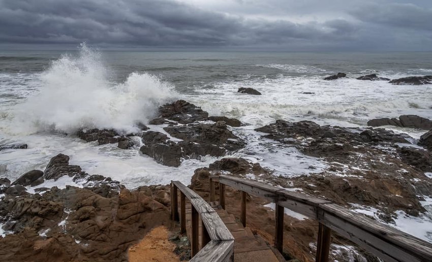 4 Epic Storm Watching Spots In The Pacific Northwest The Discoverer