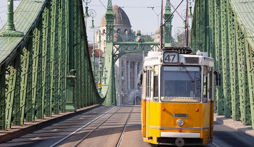 Tram-crossing-a-bridge-in-Budapest