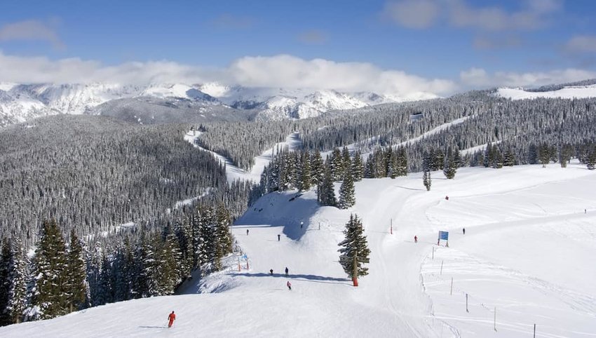 Vail--Colorado-skiers