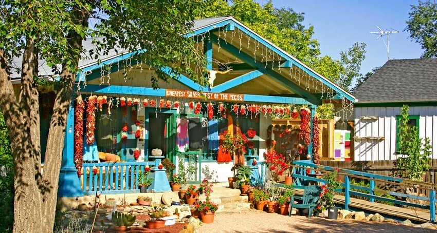 Quaint Roadside Shop in Madrid NM