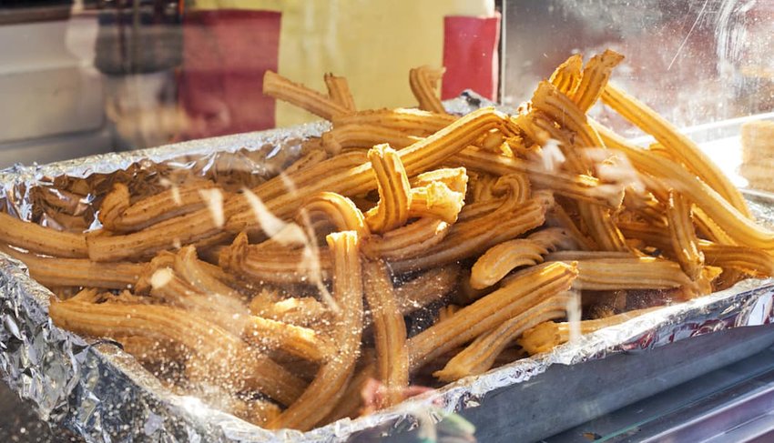 Churros-in-a-food-cart