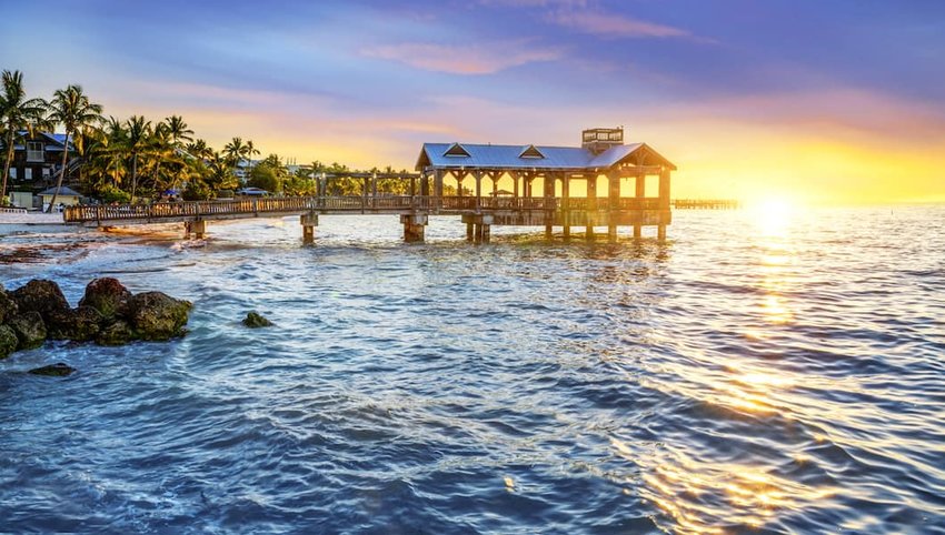 5 U.S. Beaches to Visit and 5 to Avoid