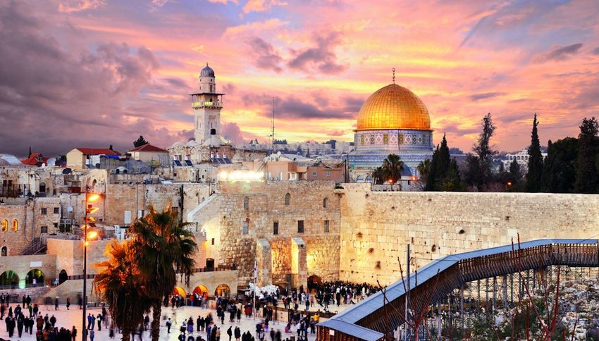 Photo of Jerusalem at dusk