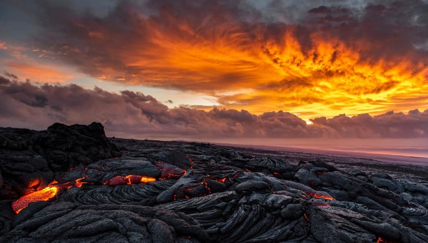 Photo of magma in Hawaii Volcanoes National Park