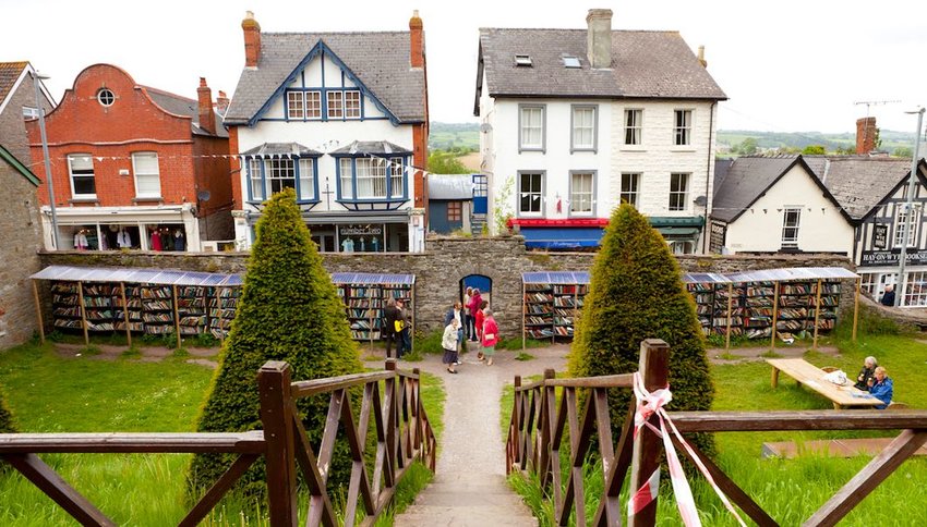 bookstore tourism