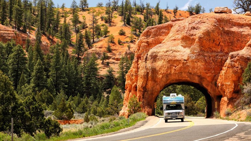 5 Places to Visit in the U.S. in an RV