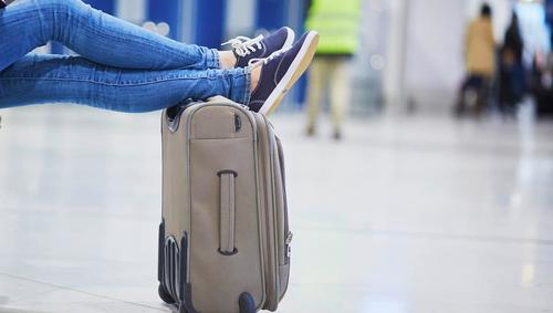 10 Things That Should Be In Everyone's Carry-On