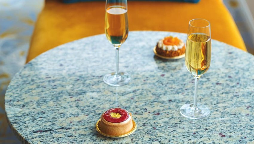 The Best Food and Wine Pairings to Try in Paris