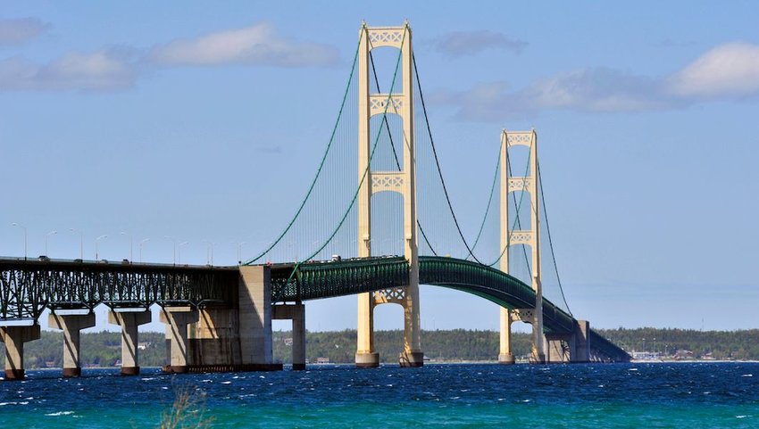 lake michigan tourist attractions