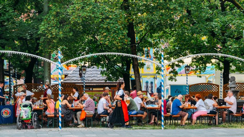 Crowded Munich beer garden in the summer