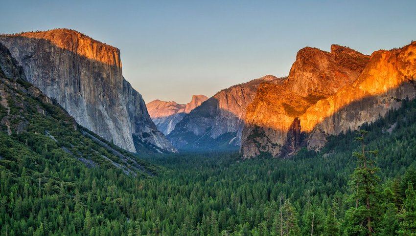 The Complete Guide to Yosemite National Park | The Discoverer