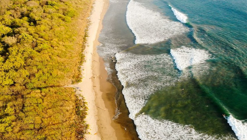 7 Beaches That Are Even Better in the Fall