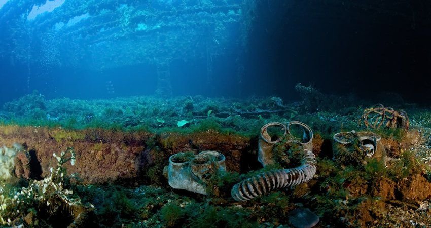 7 Shipwreck Sites You Need to See