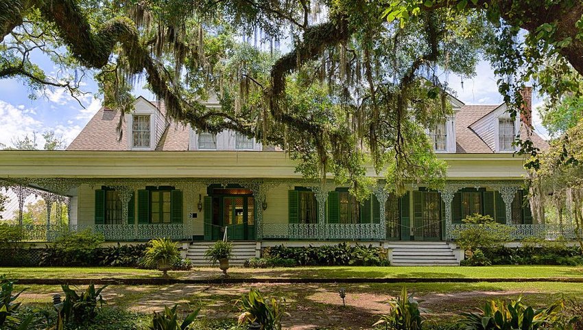 The Myrtles Plantation framed by oak trees and Spanish moss, St. Francisville, Louisiana