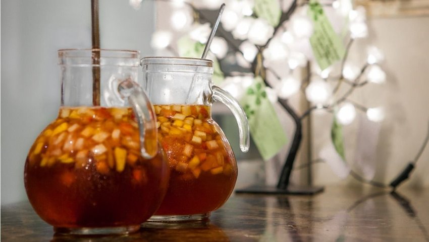 Table view of Clericot drinks made of red wine and fruit