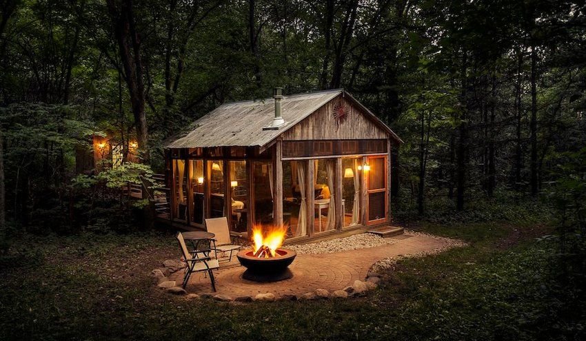 Cozy Up in One of These Luxury Cabins This Winter
