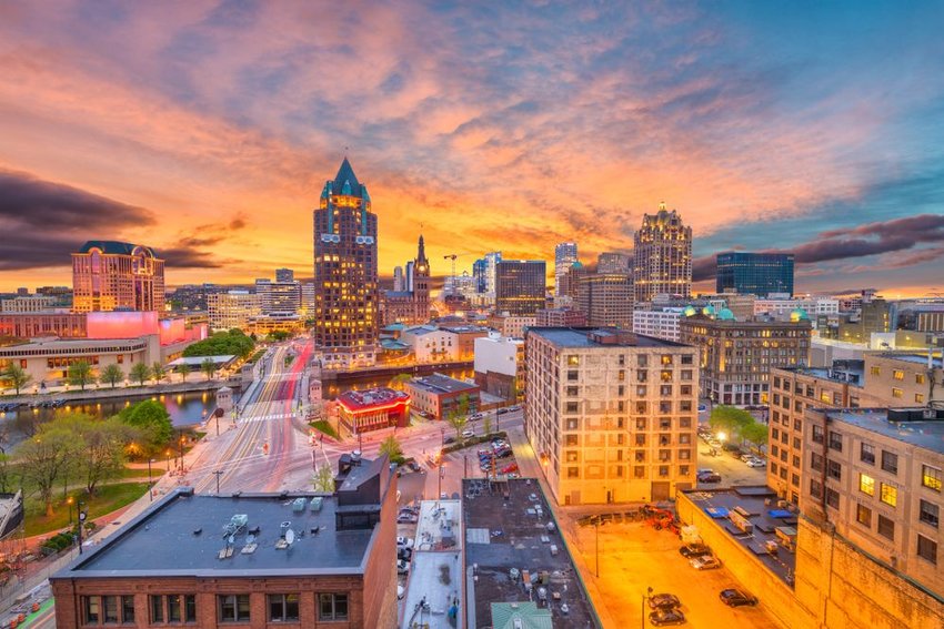 Milwaukee, Wisconsin skyline at sunset