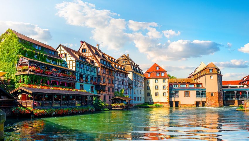 Colorful houses on river 