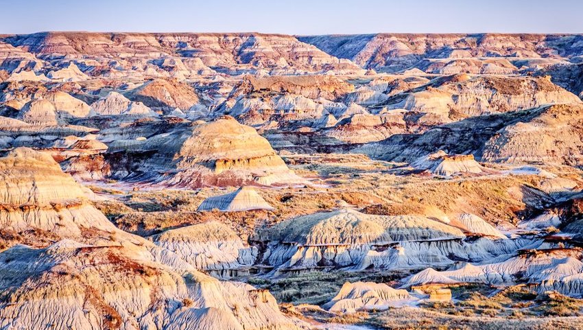 Dinosaur Provincial Park landscape 