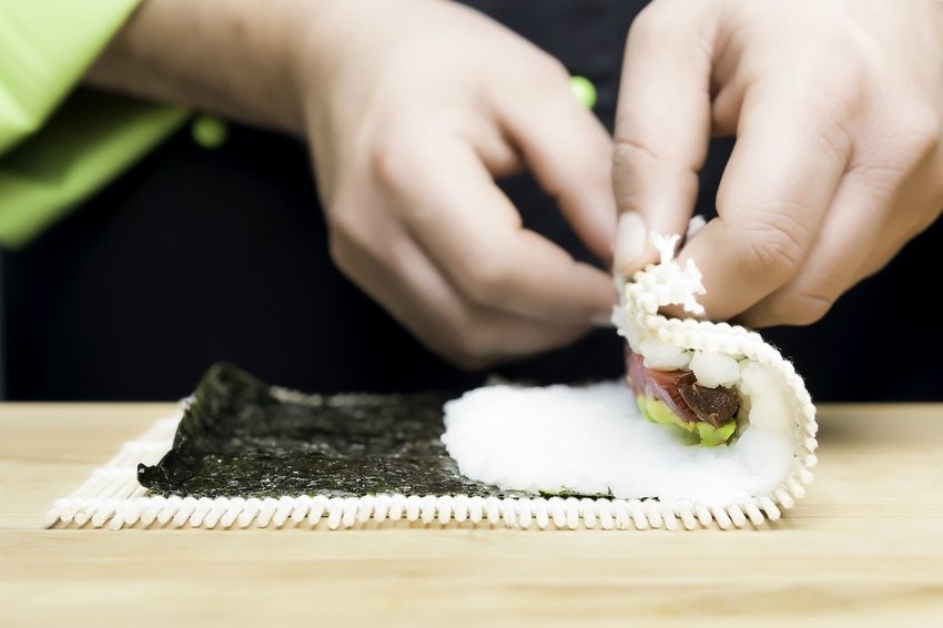 Bamboo sushi rolling mat