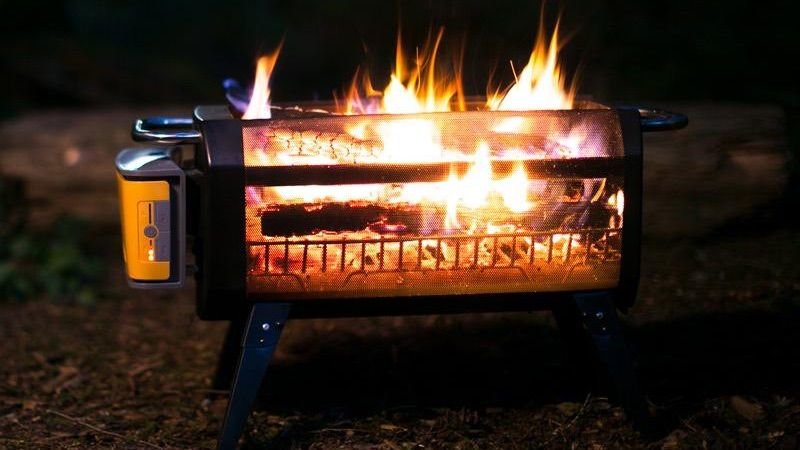 BioLite Piastra In Ghisa Per Fuoco Da Campeggio FirePit: Antiaderente, Pre-stagionata, Con Bordi Alti