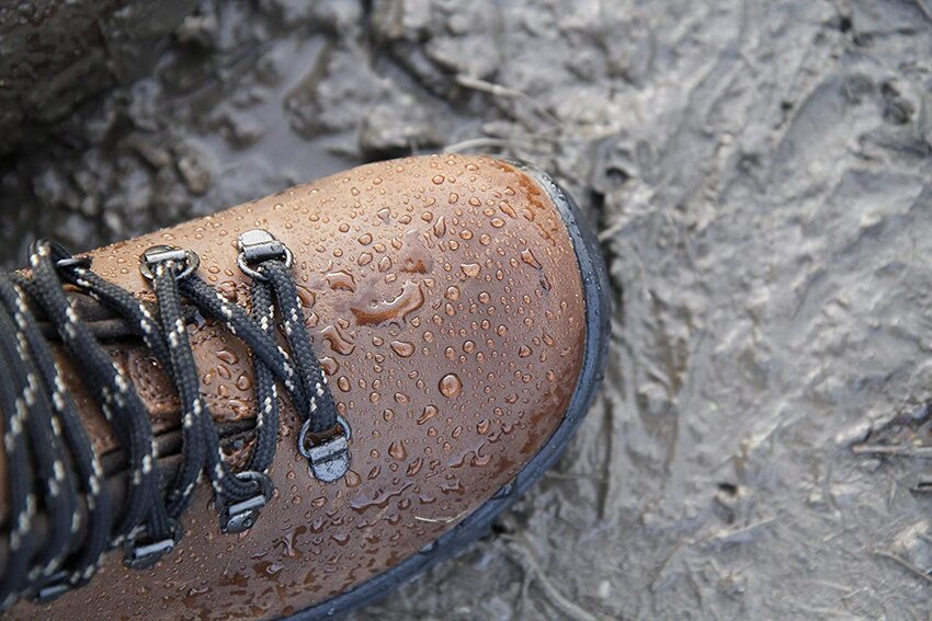 How To Restore Old Rain Gear To Its Full, Water-Beading Glory