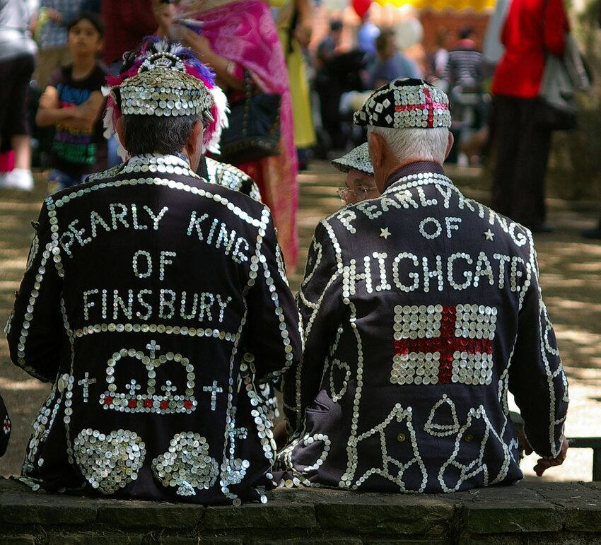 A Guide to the Pearly Kings and Queens of London | The Discoverer