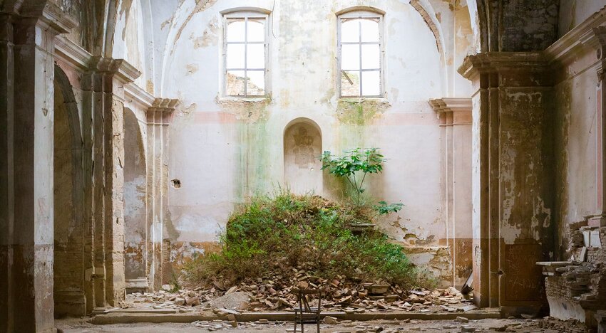 7 Abandoned Places You Can Actually Visit
