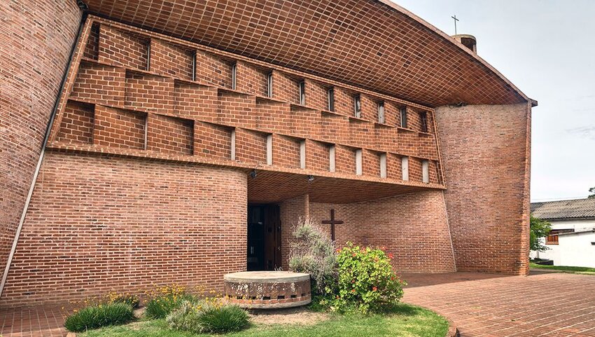 Nhà thờ Chúa Kitô Công nhân và Đức Mẹ Lộ Đức, nhà thờ Cristo obrero, Estacion Atlantida, Canelones, Uruguay