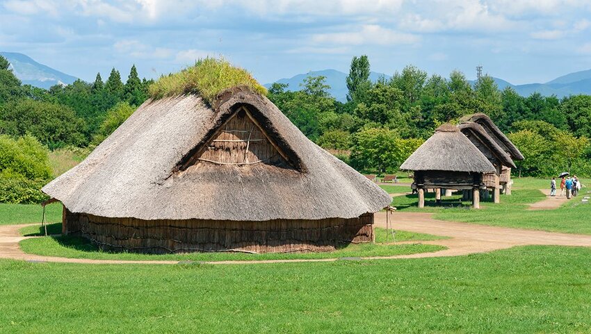 Các cấu trúc tại địa điểm Sannai Maruyama.