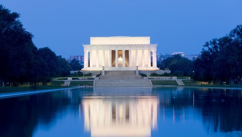 7 Beautiful Memorials in the U.S.