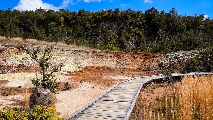 Wooden boardwalk on the Sulphur Banks trail in the Kilauea crater in the Hawaiian Volcanoes National Park.