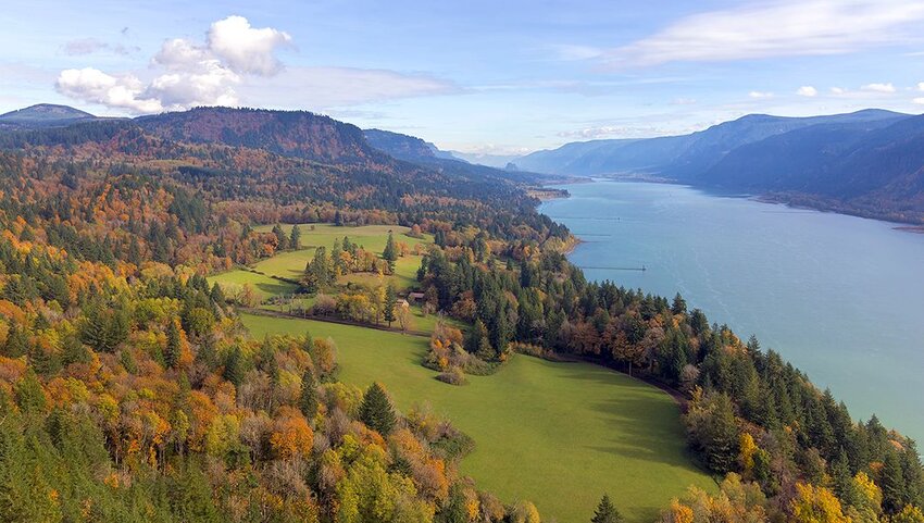 Autumn landscape and Columbia River Gorge from Cape Horn Viewpoint.