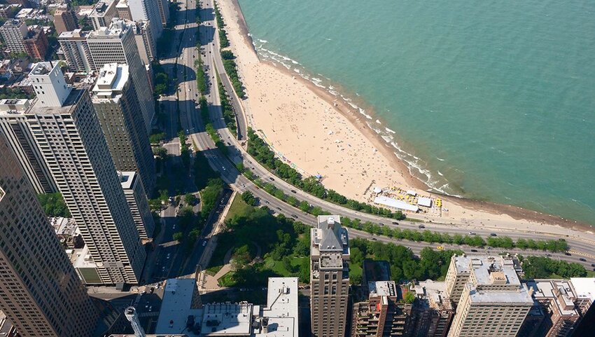 Aerial view of Lake Shore Drive and Oak Street Beach in Chicago.