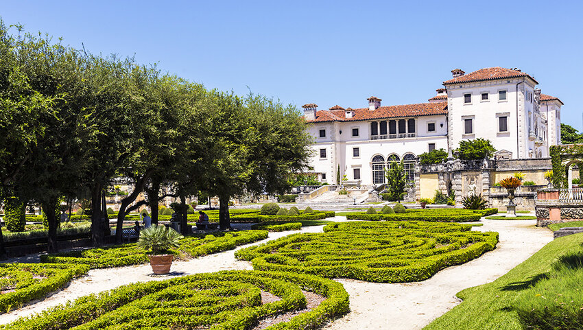 Garden and the back of the Vizcaya Museum.