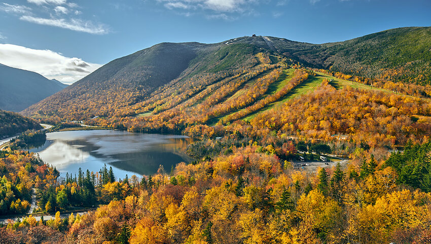 View of Echo Lake from Artist's Bluff in autumn.