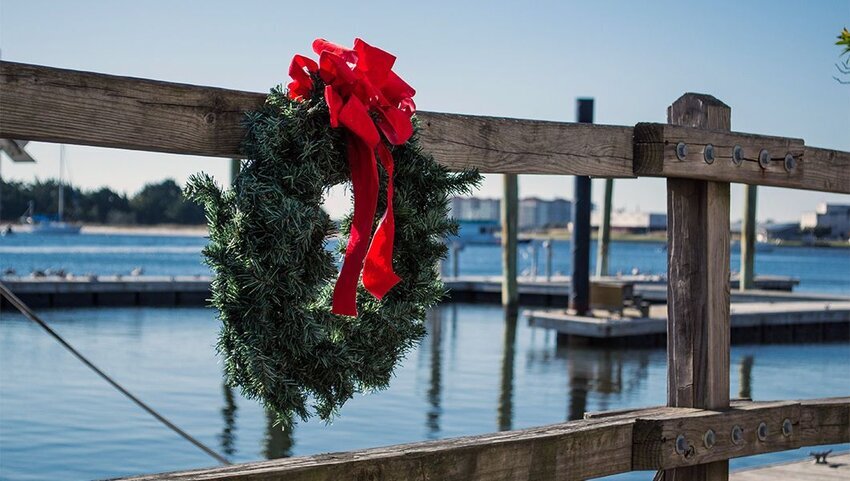 7 U.S. Towns Straight Out of a Holiday Movie
