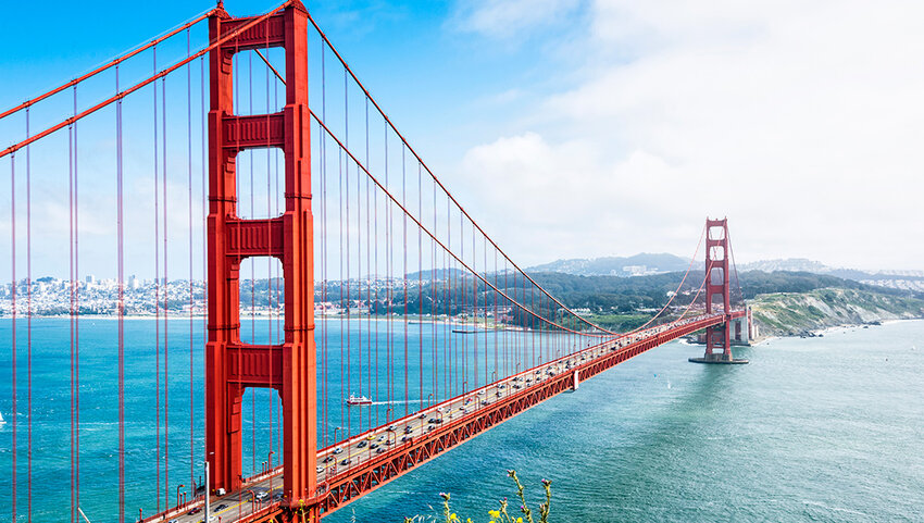 Golden Gate Bridge on sunny day. 